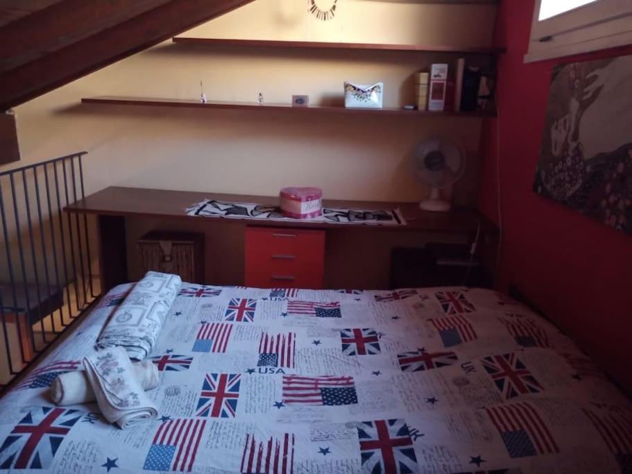 Mansarda Nel Cuore Di Bologne Extérieur photo
